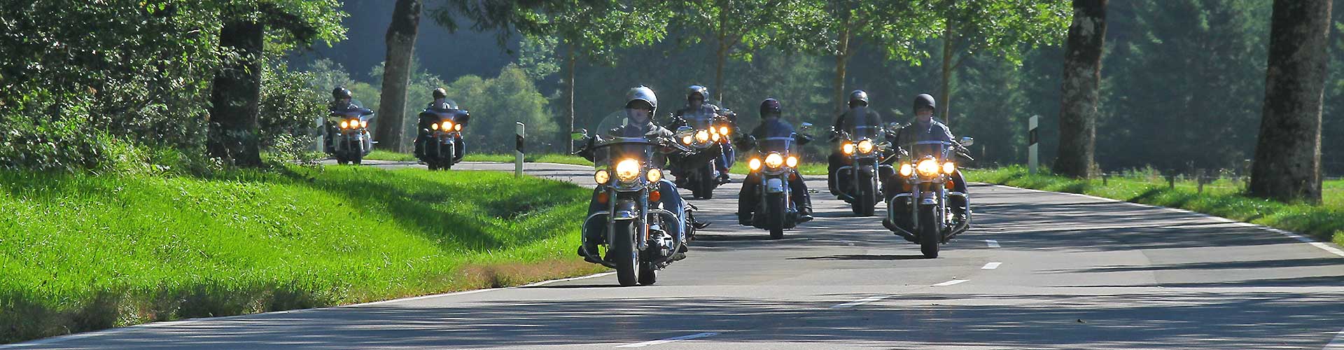 Reuthers Motorcycle Tours on Harley-Davidson